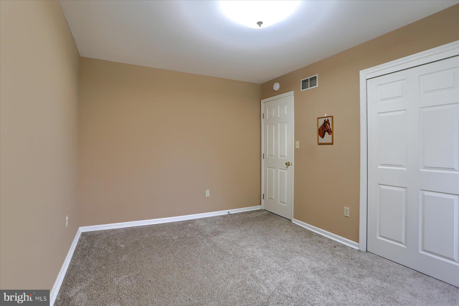 MOUNTAIN VIEW ESTATE - Residential