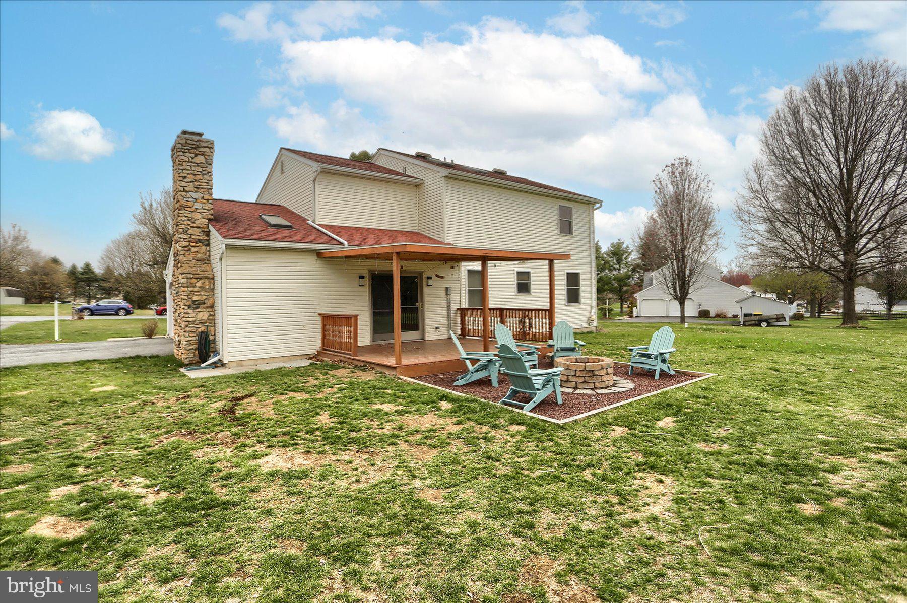 MOUNTAIN VIEW ESTATE - Residential