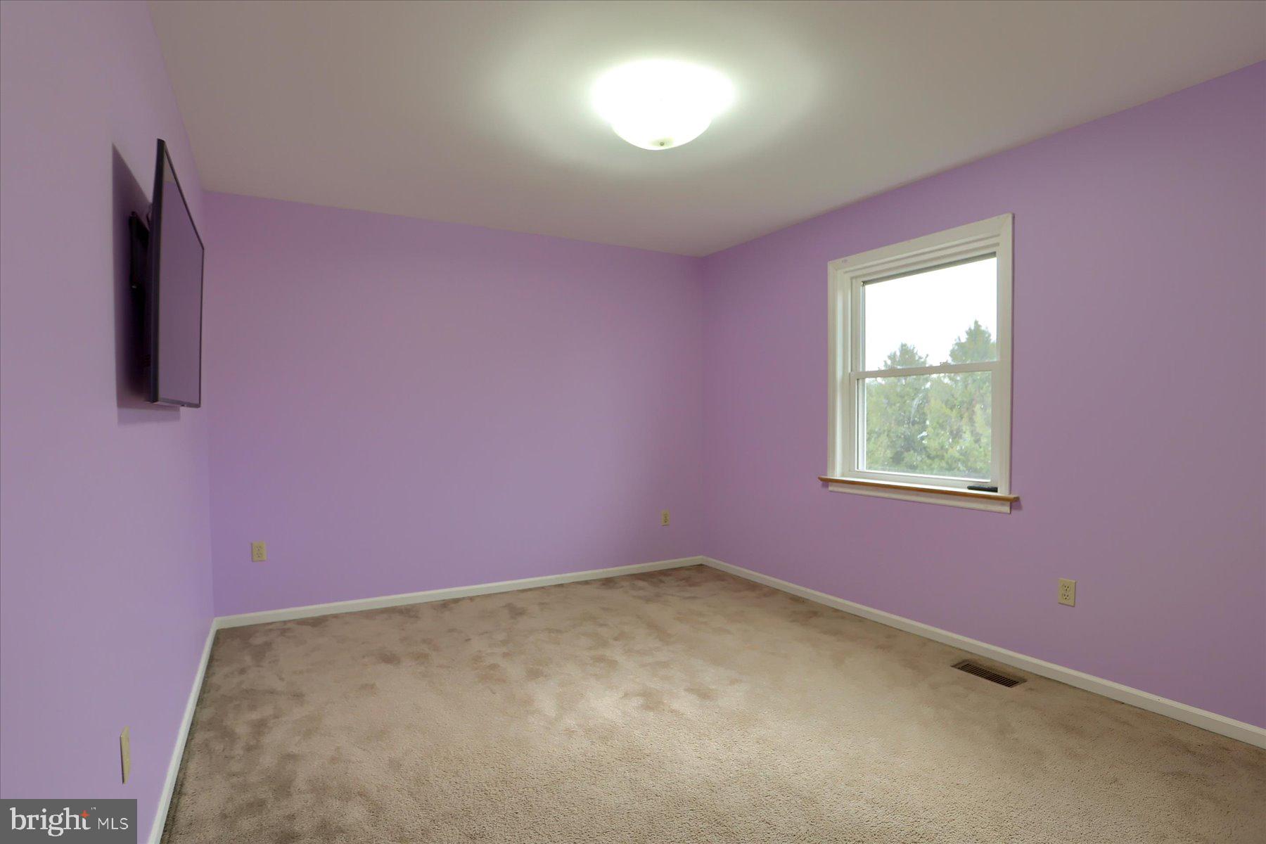 MOUNTAIN VIEW ESTATE - Residential