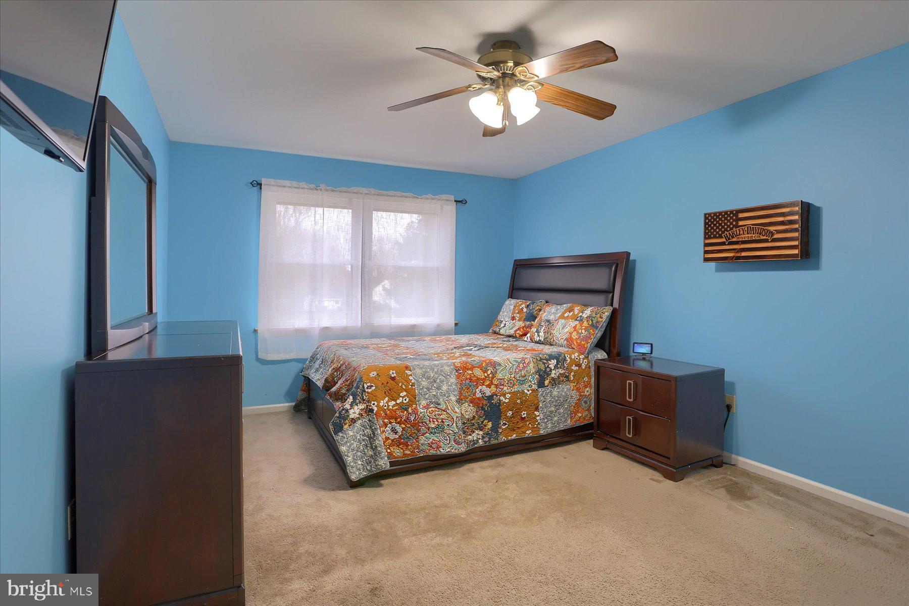 MOUNTAIN VIEW ESTATE - Residential