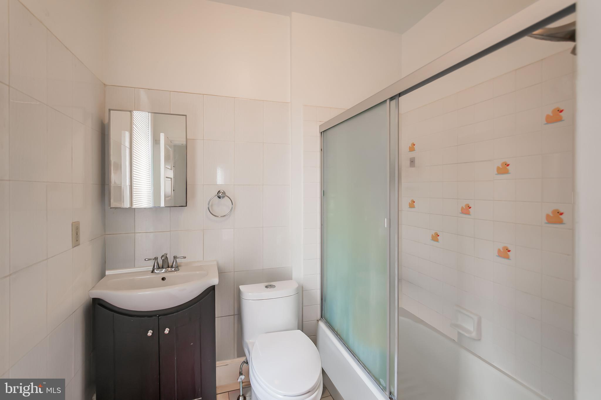 CENTER CITY - Residential Lease