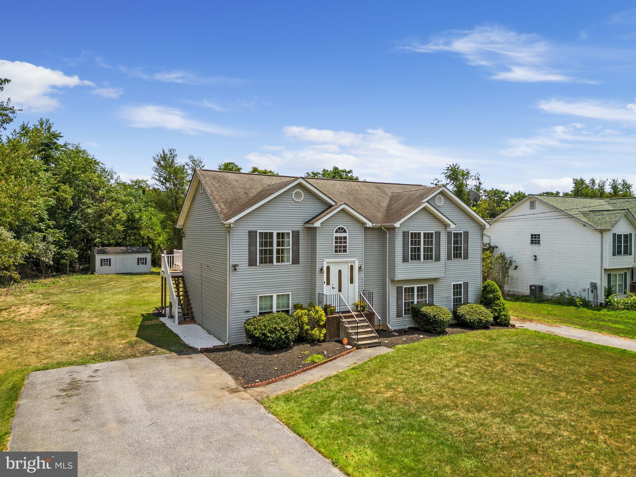 ELIZABETH STATION - Residential