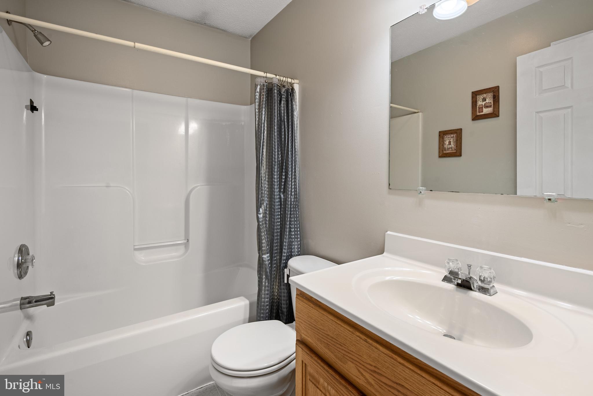 ELIZABETH STATION - Residential