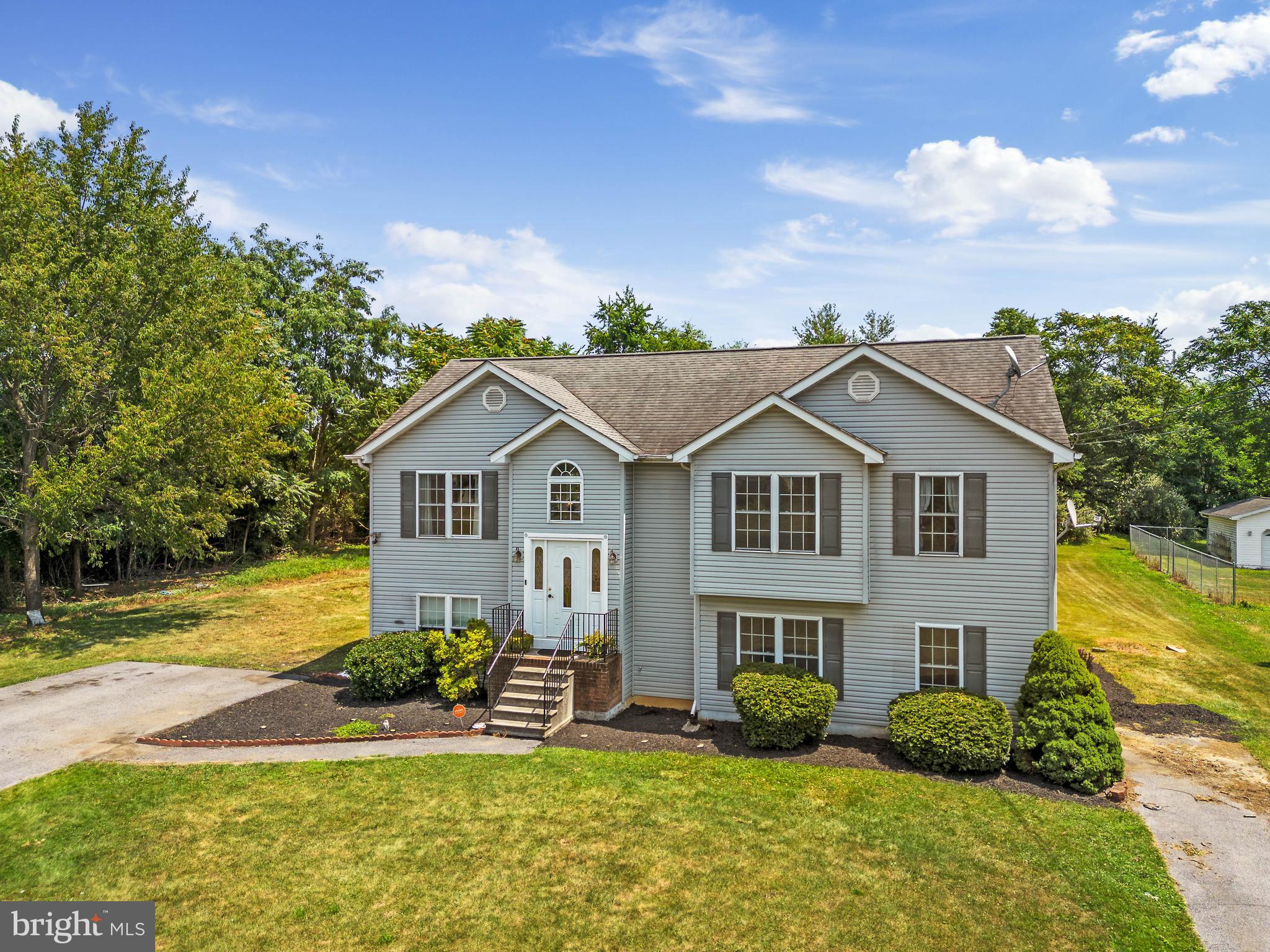 ELIZABETH STATION - Residential