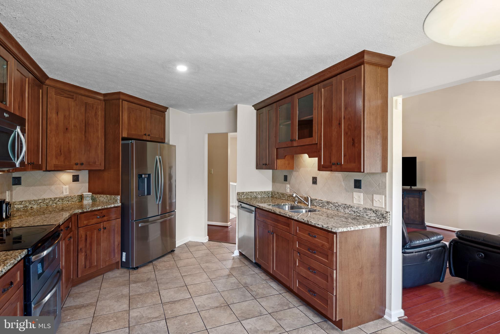 ELIZABETH STATION - Residential