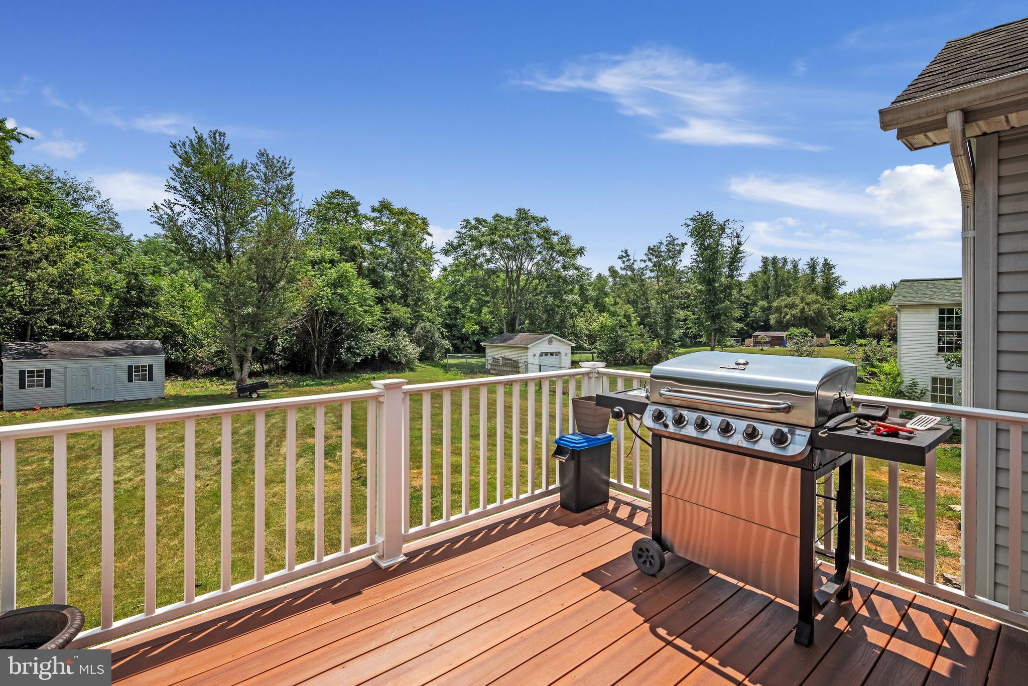 ELIZABETH STATION - Residential