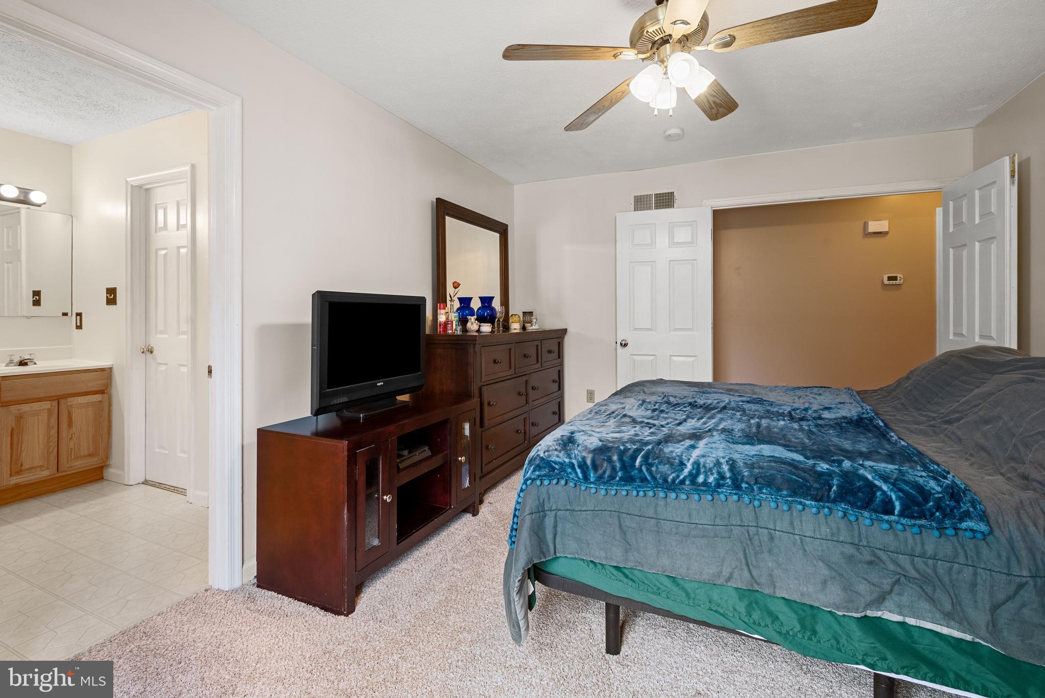 ELIZABETH STATION - Residential