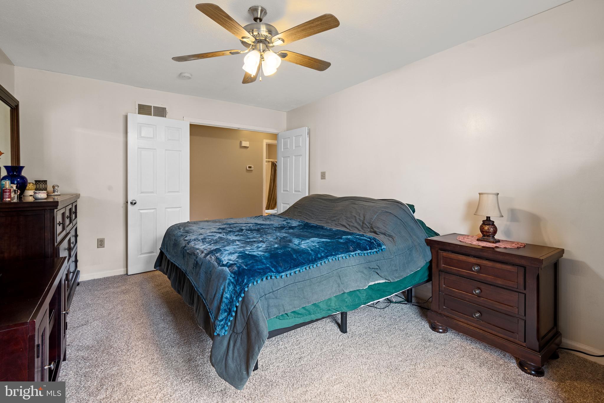 ELIZABETH STATION - Residential