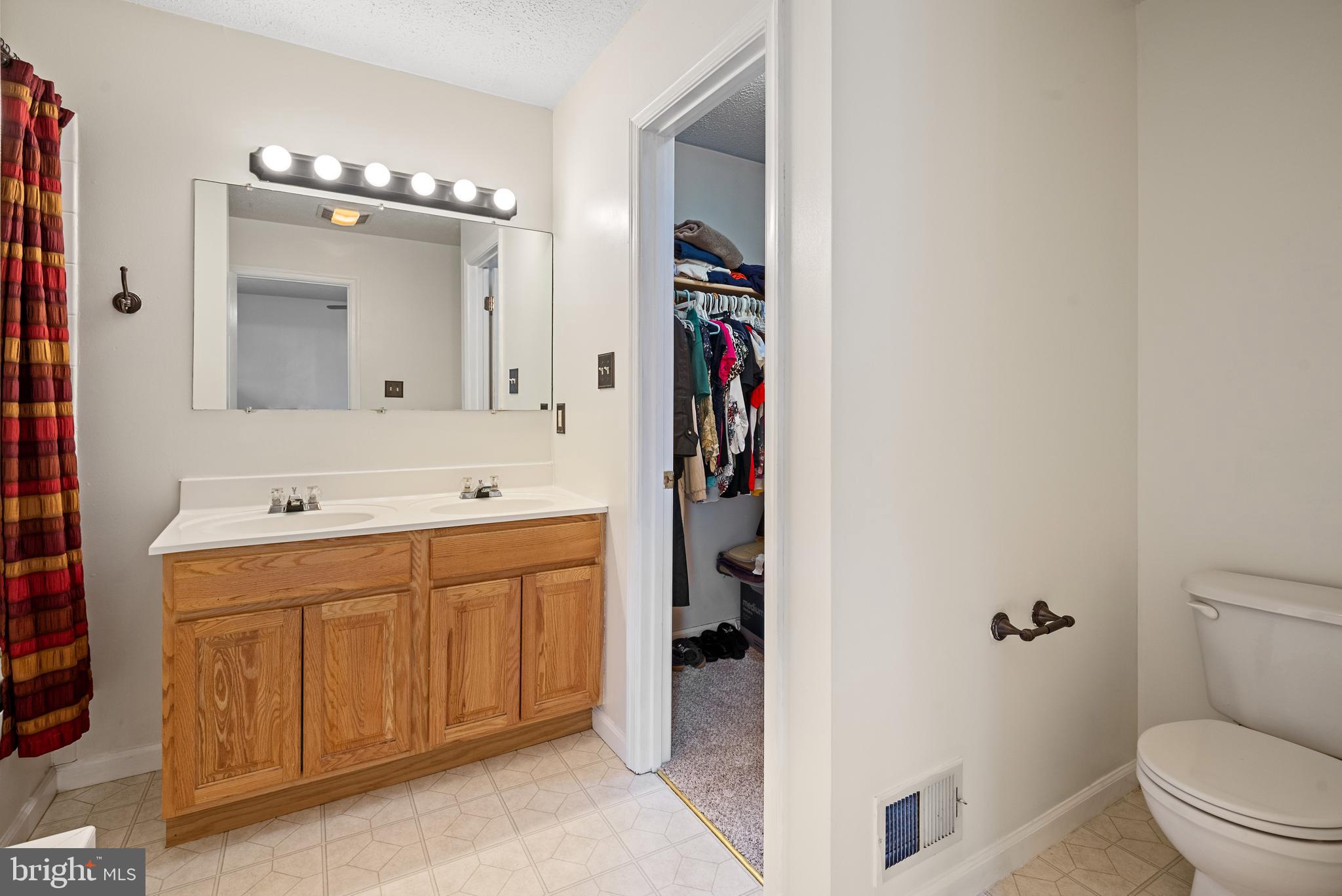 ELIZABETH STATION - Residential