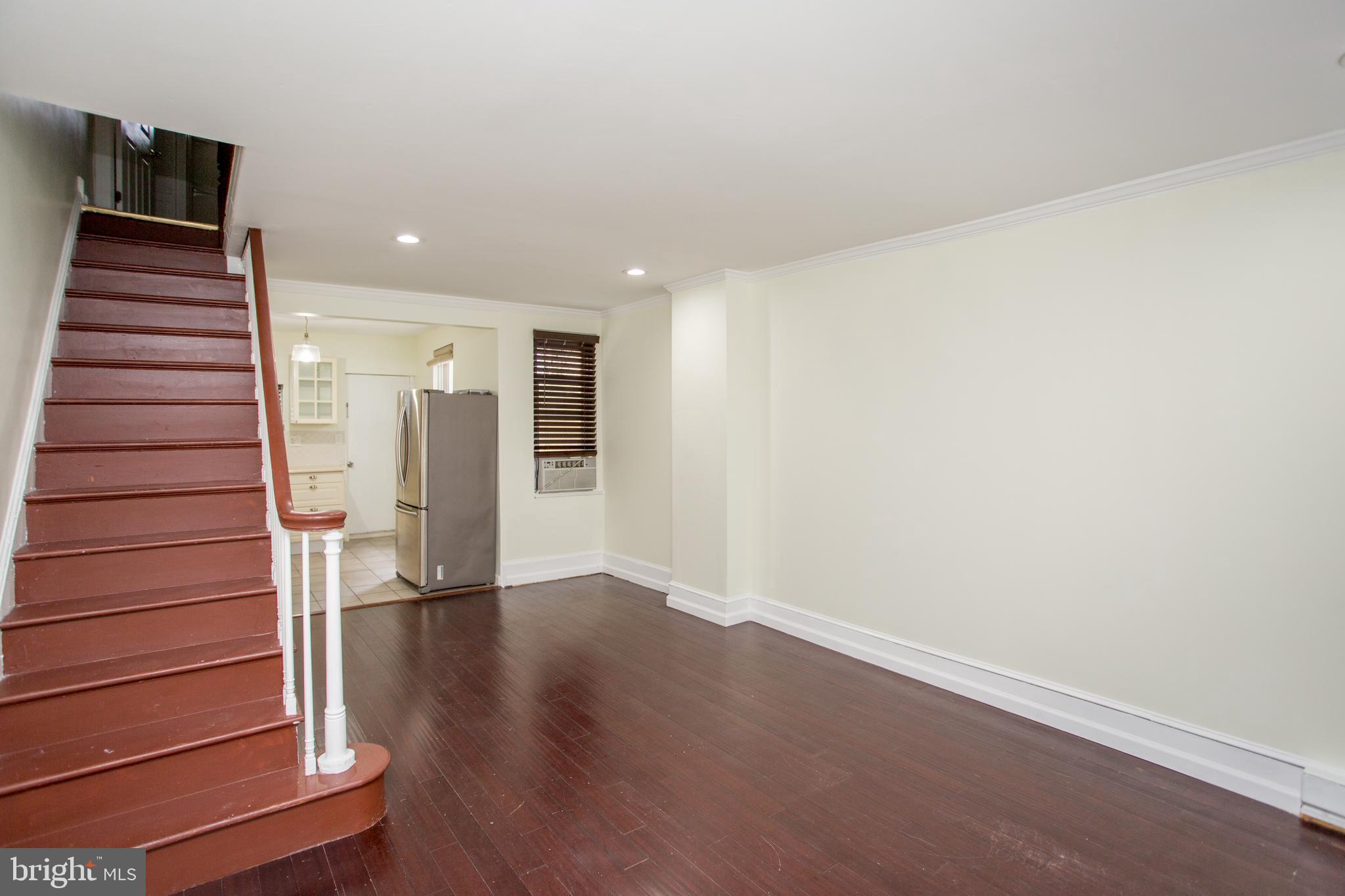POINT BREEZE - Residential