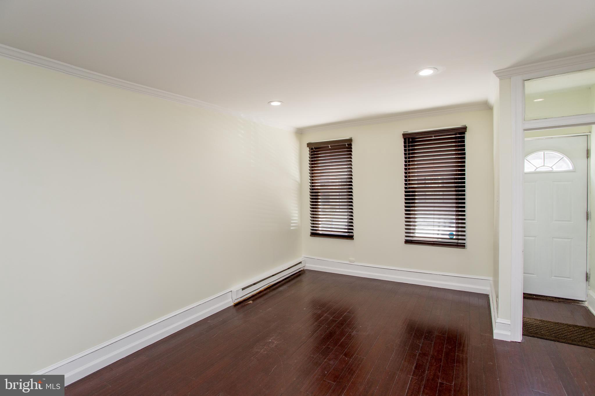 POINT BREEZE - Residential