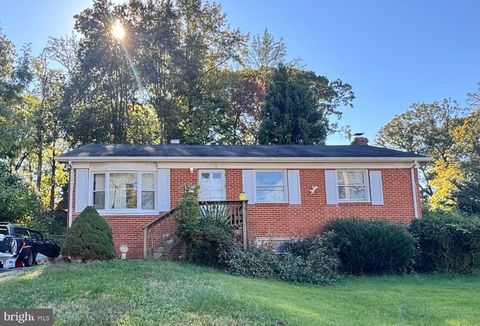 2308 W LONGVIEW DRIVE WOODBRIDGE VA 22191