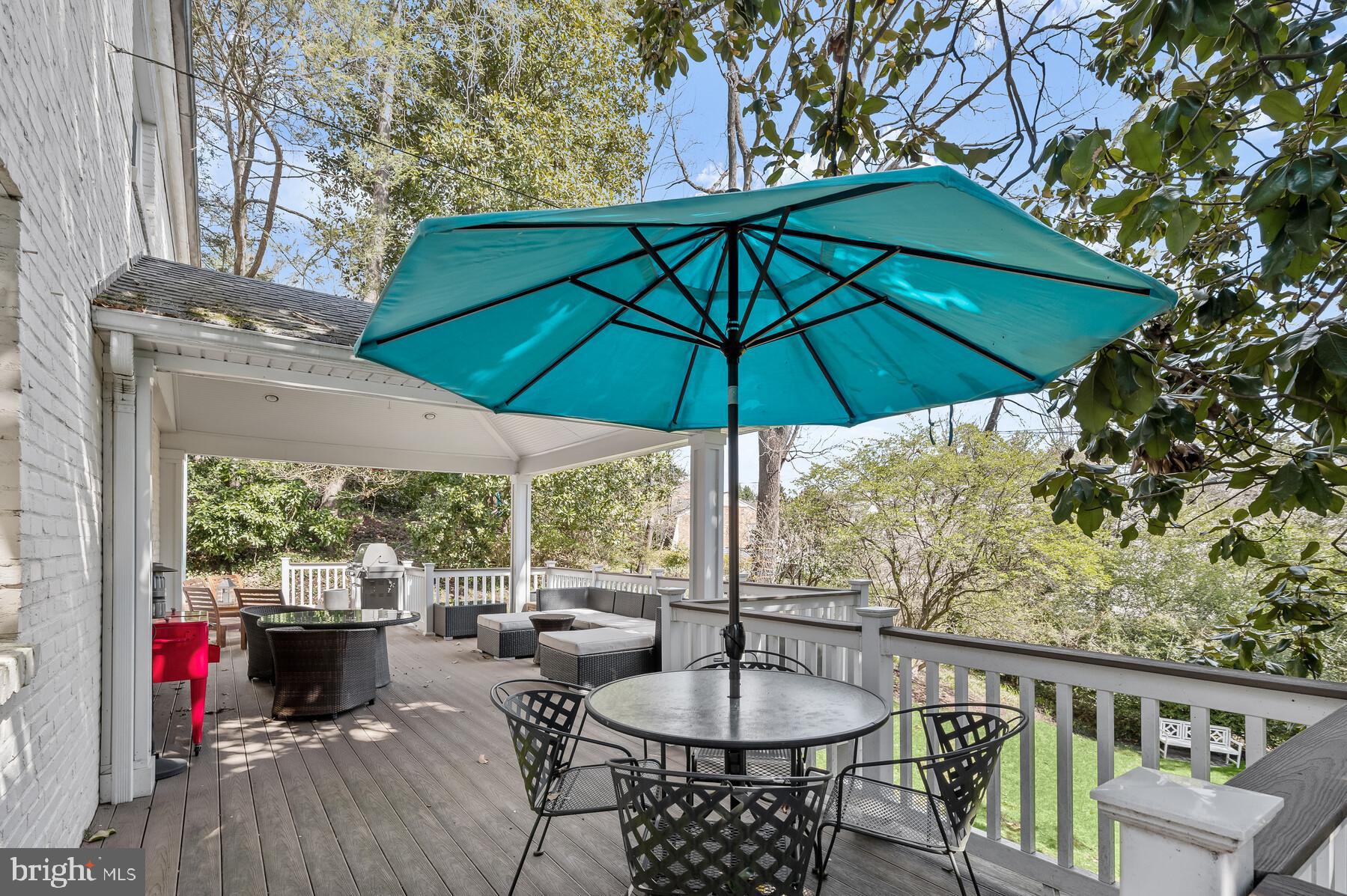 KENWOOD - Residential