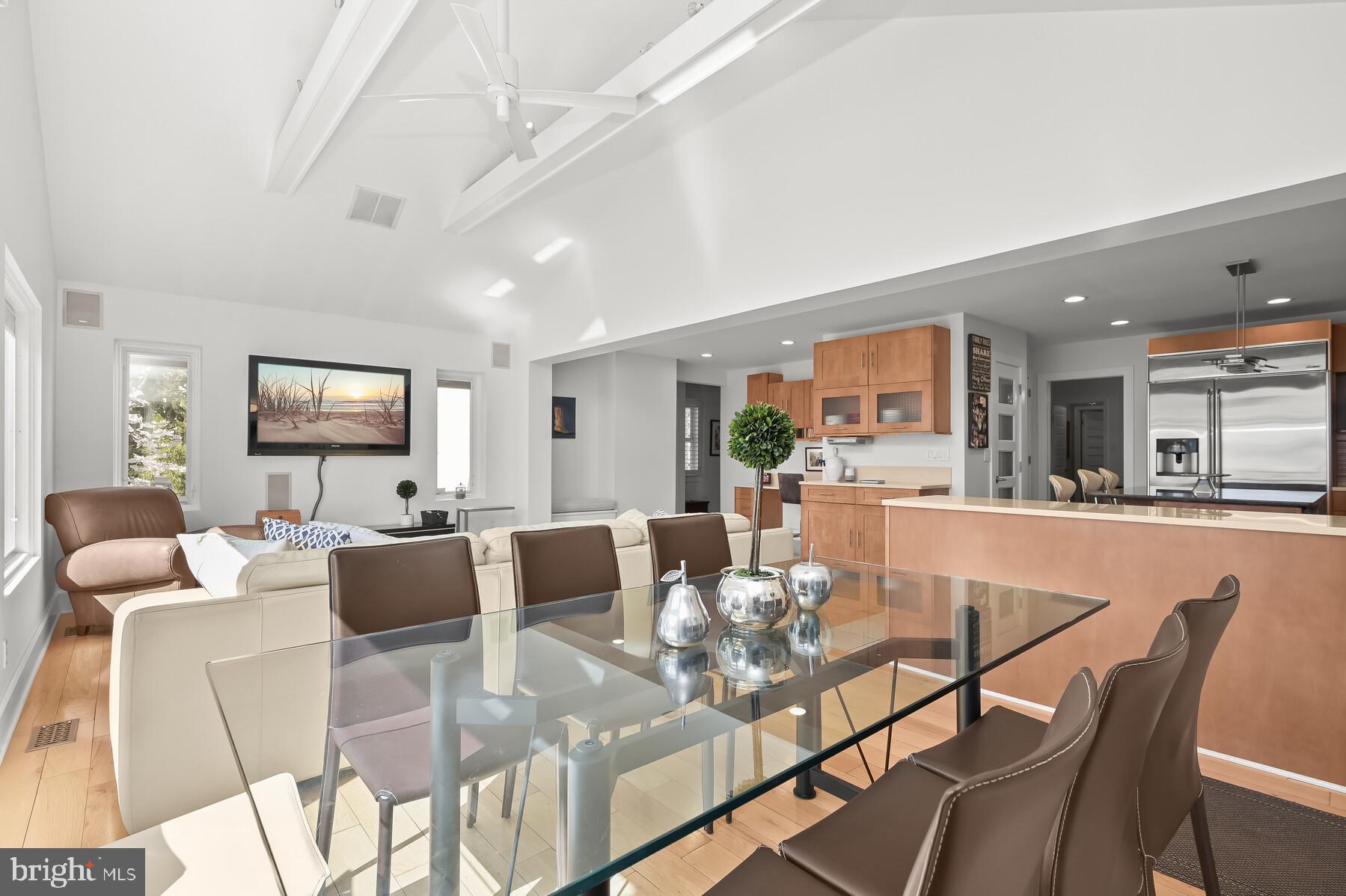 KENWOOD - Residential