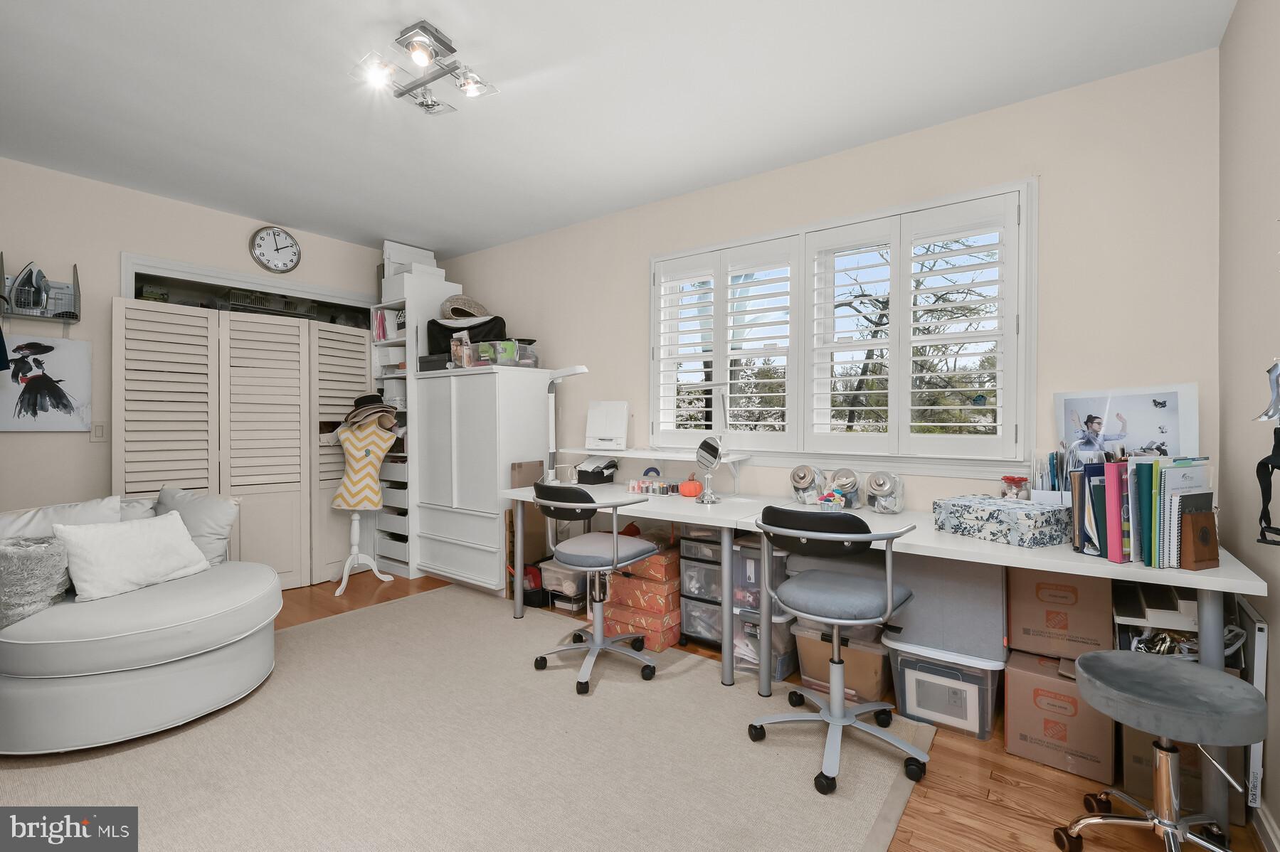 KENWOOD - Residential