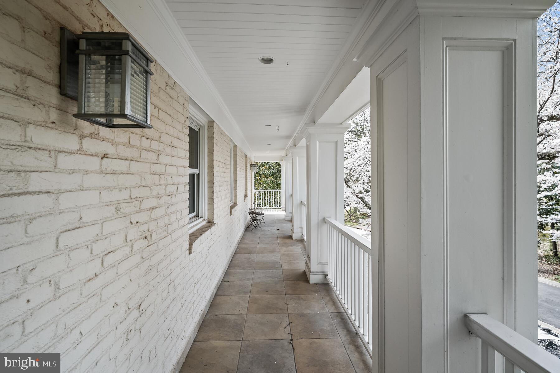 KENWOOD - Residential