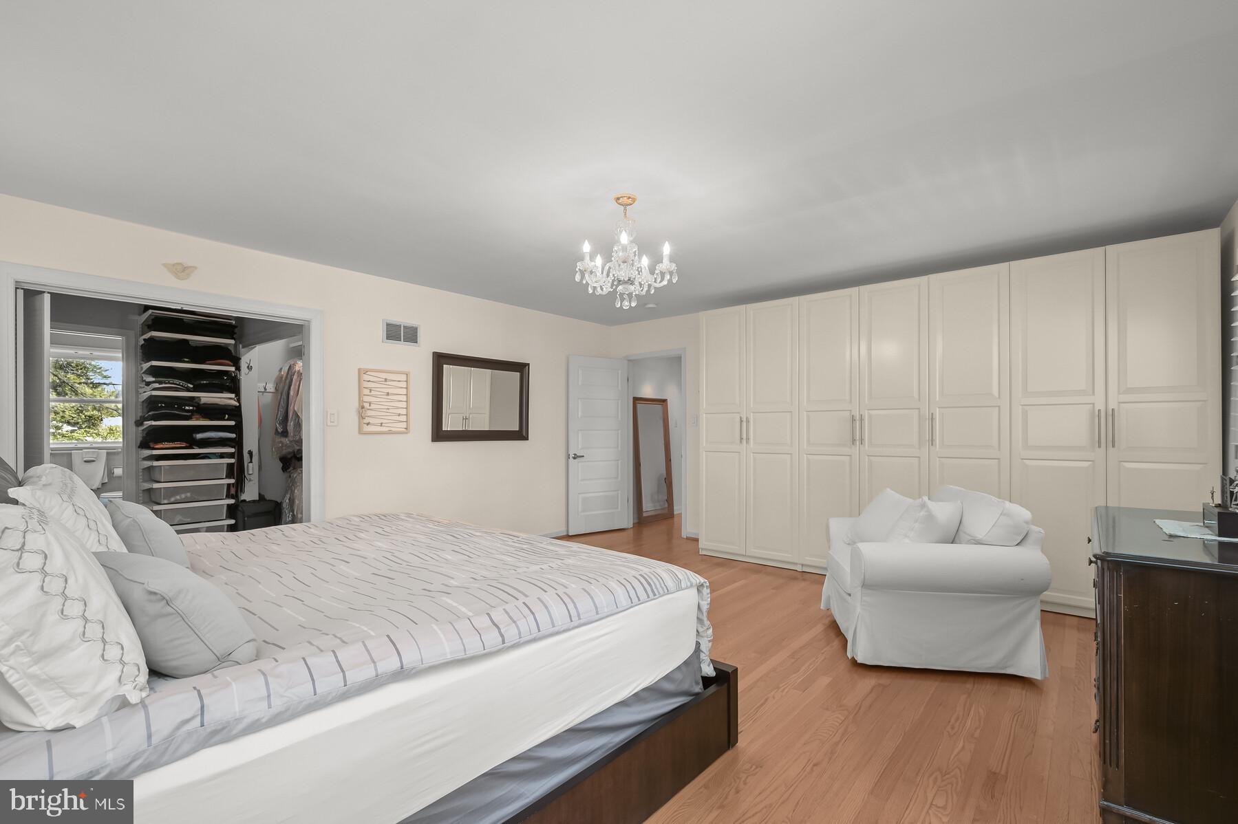 KENWOOD - Residential