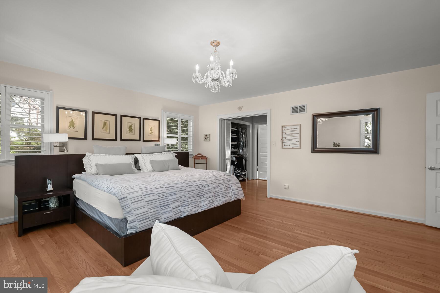 KENWOOD - Residential