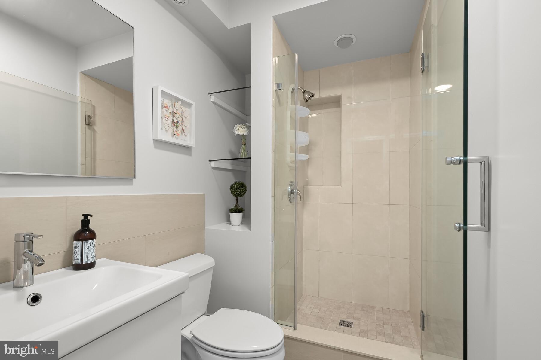 KENWOOD - Residential