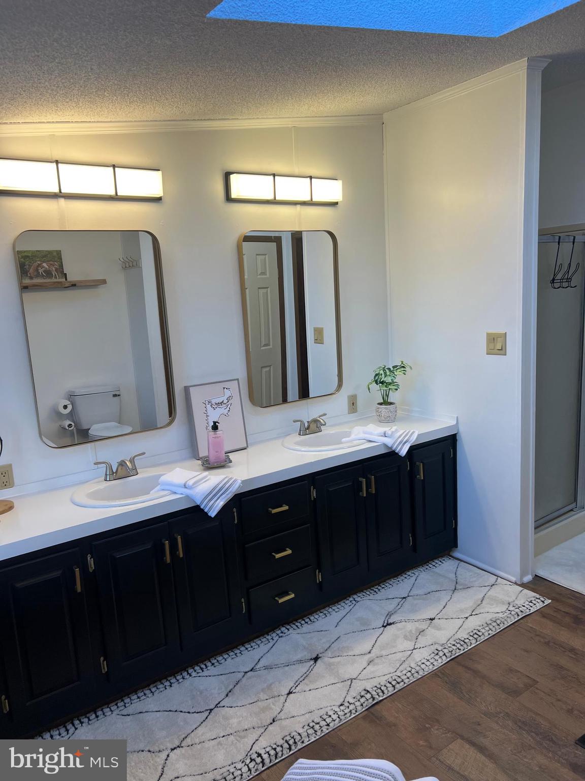 HEBRON WOODS - Residential