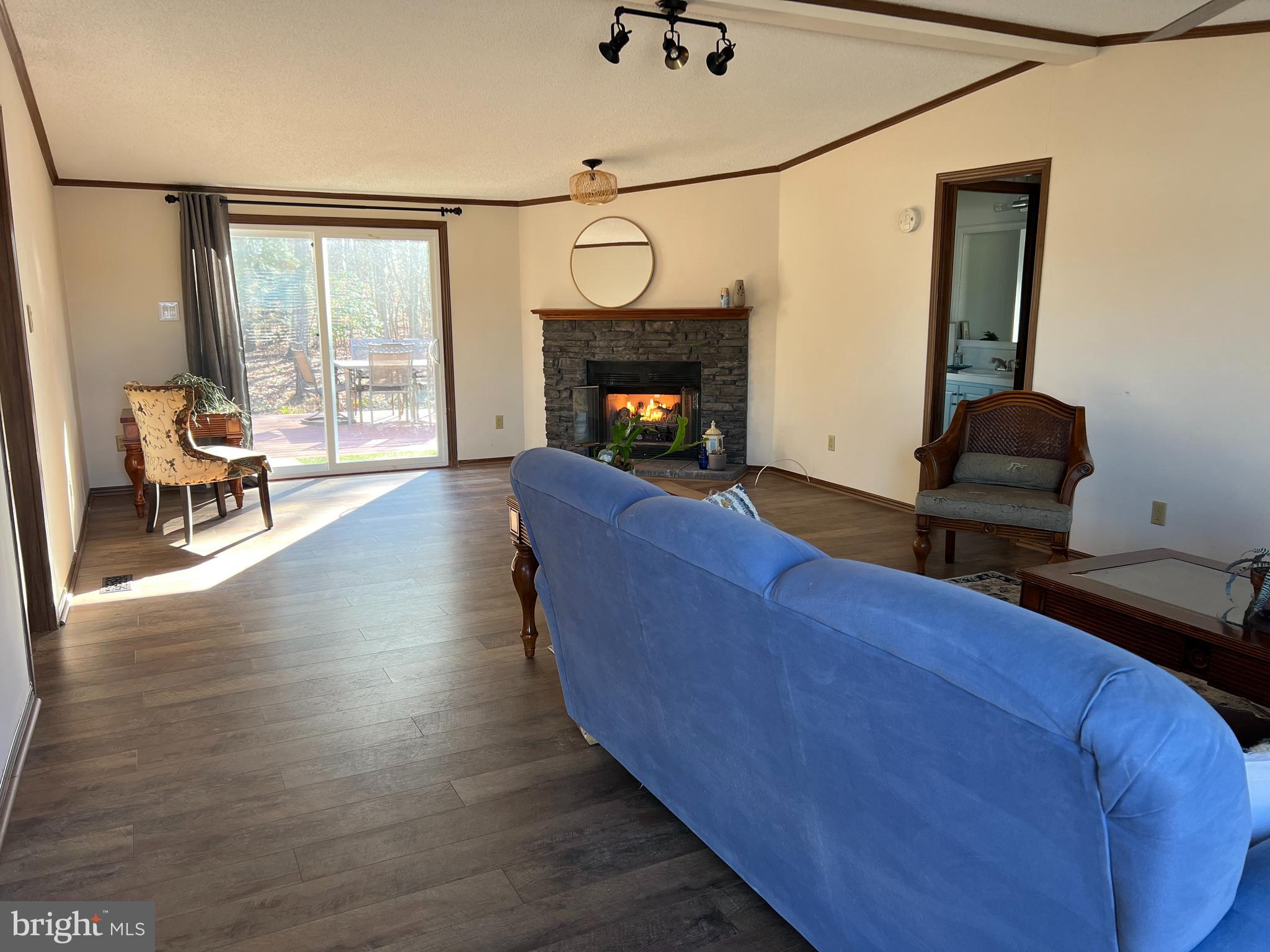 HEBRON WOODS - Residential