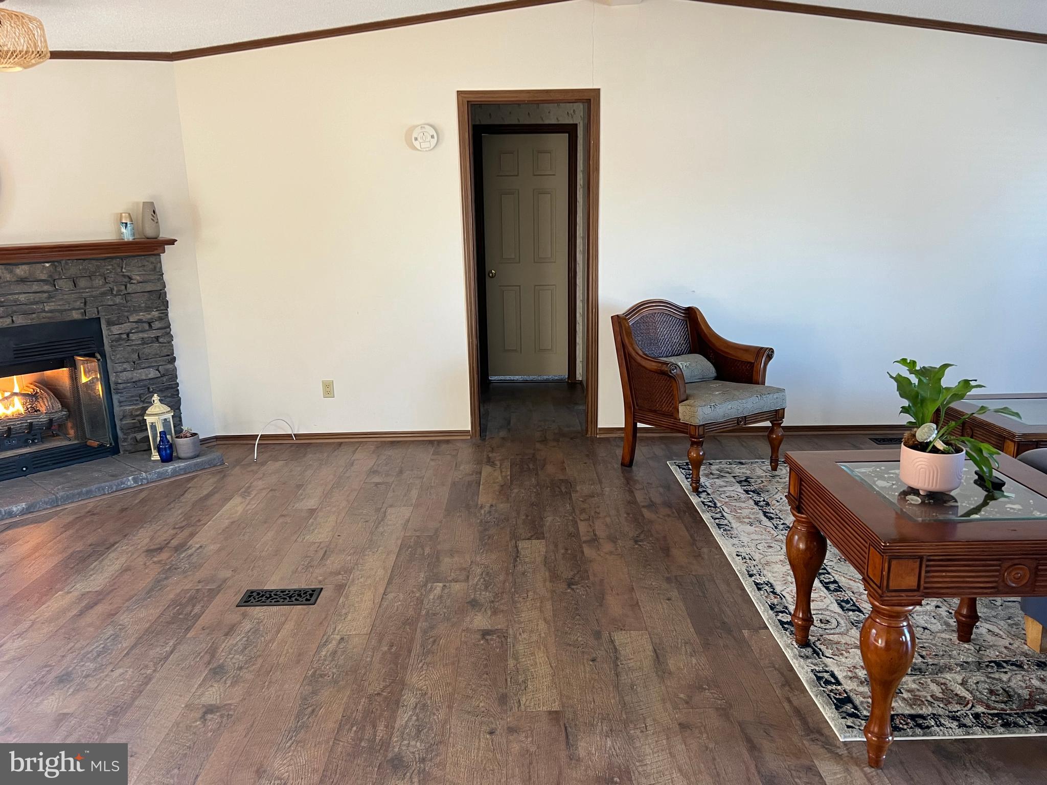 HEBRON WOODS - Residential