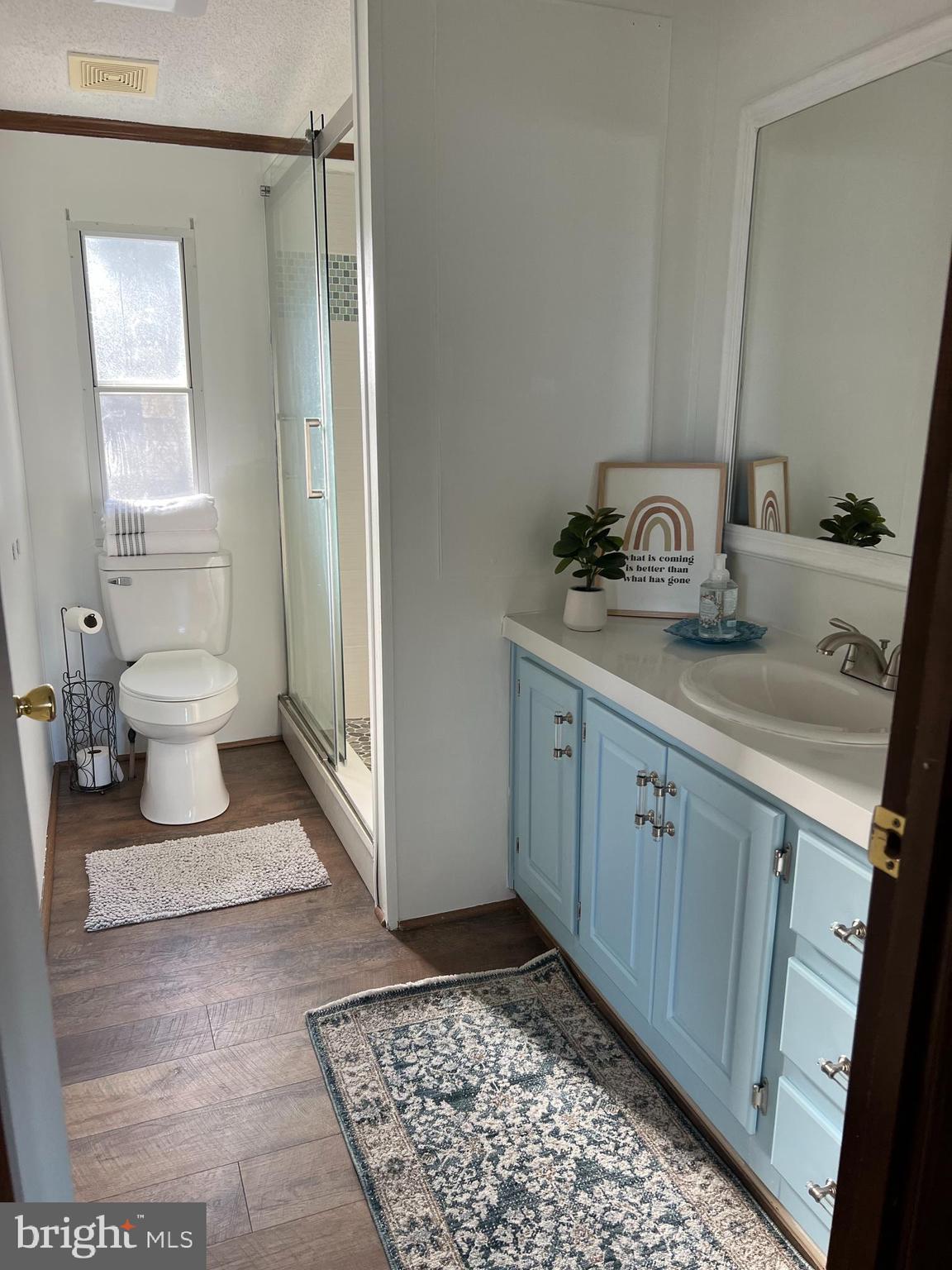 HEBRON WOODS - Residential