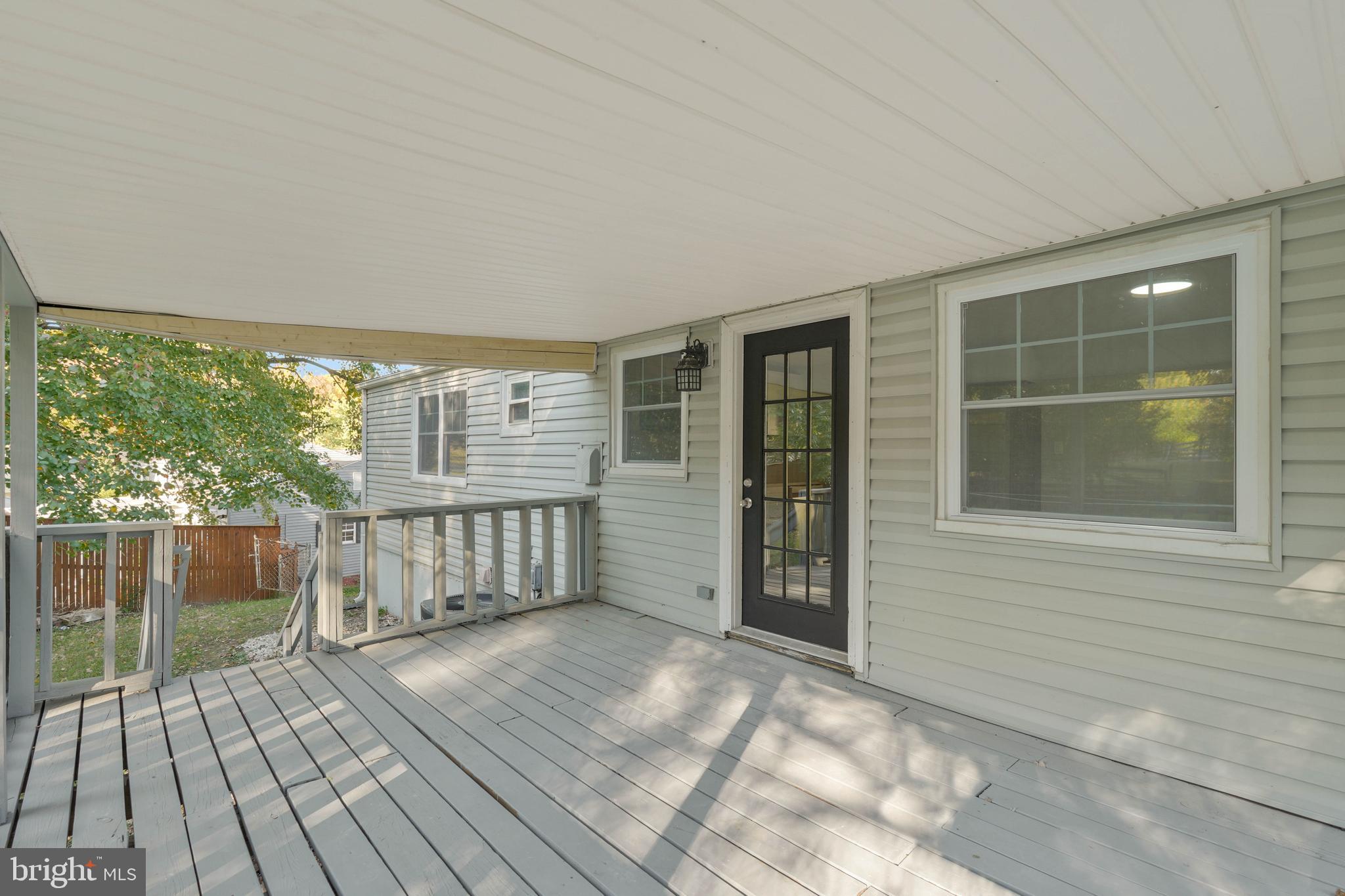 WALDON WOODS - Residential