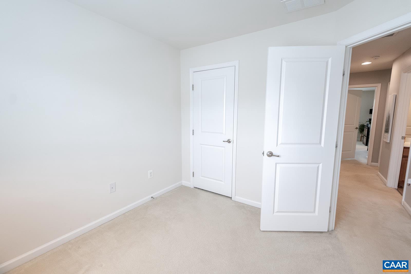 PAVILIONS AT PANTOPS - Residential