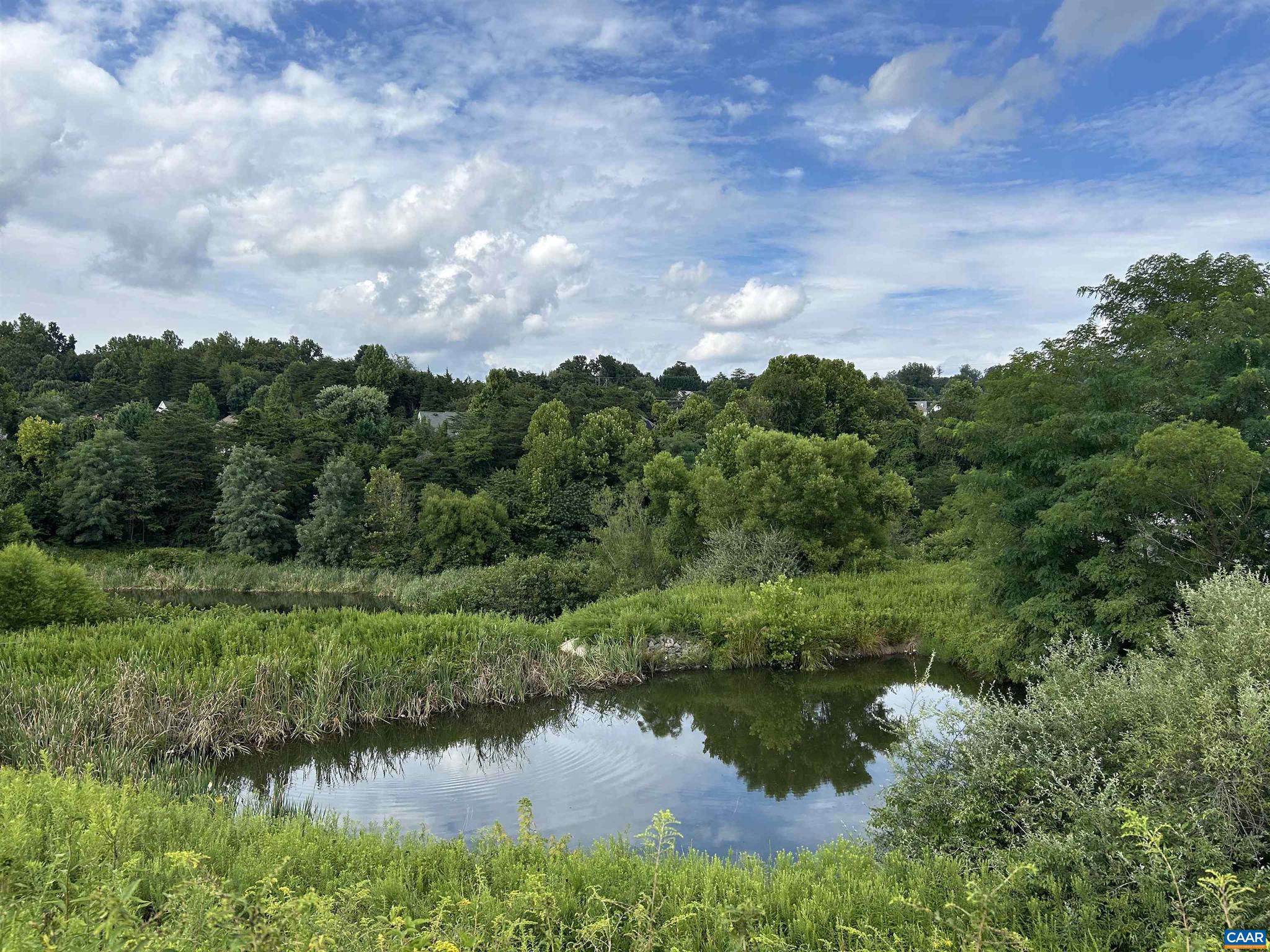 PAVILIONS AT PANTOPS - Residential