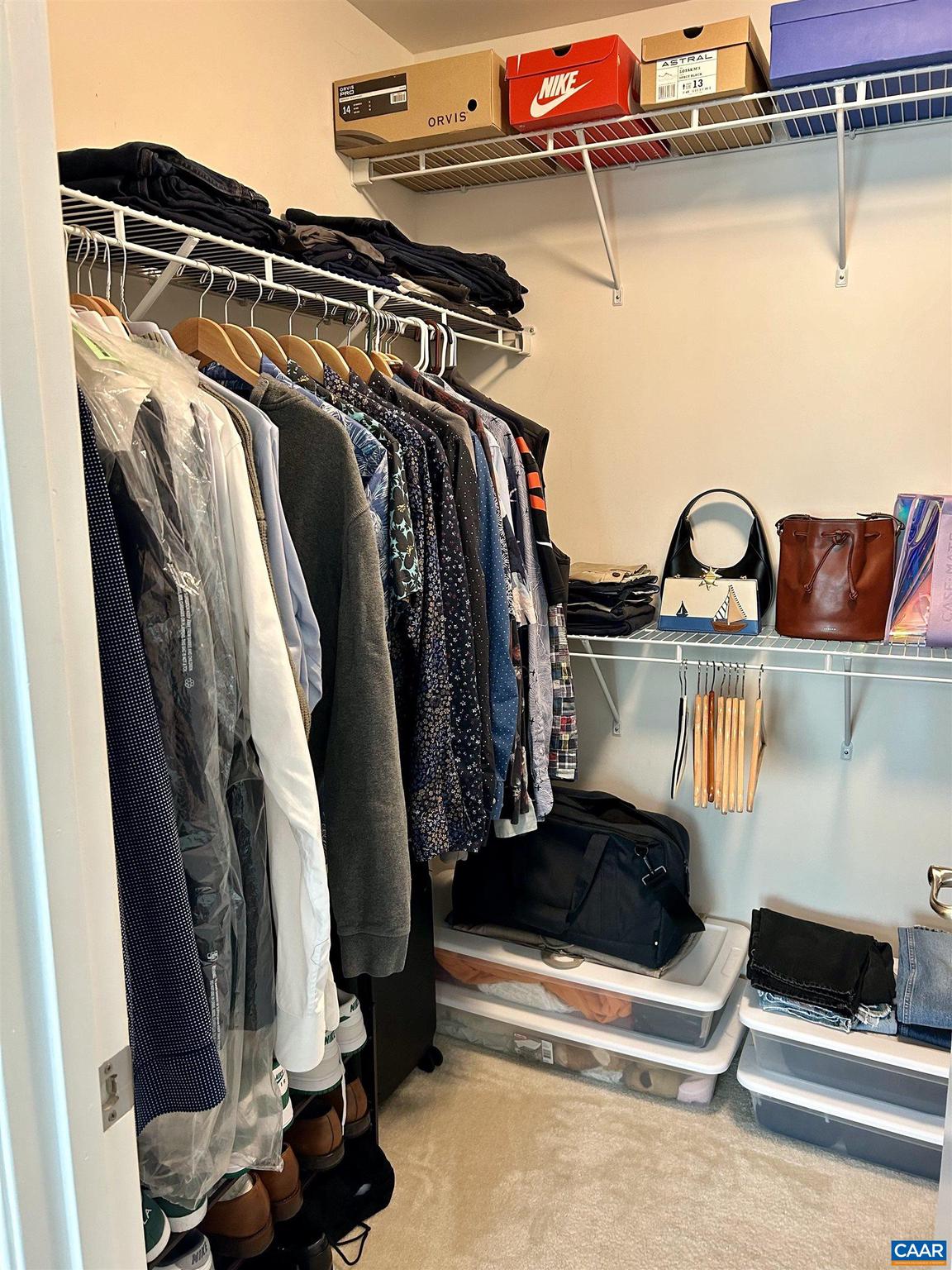 PAVILIONS AT PANTOPS - Residential