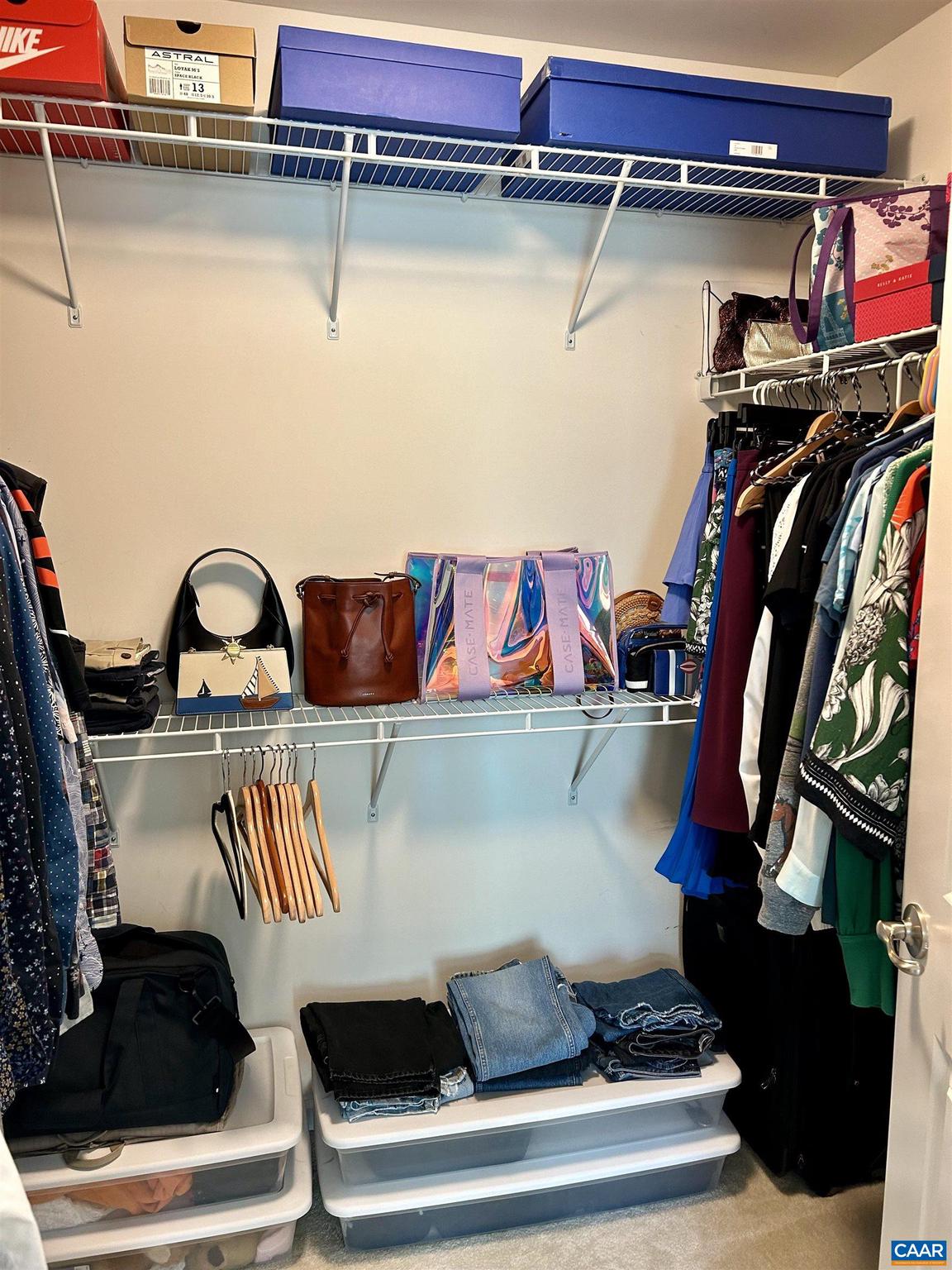 PAVILIONS AT PANTOPS - Residential