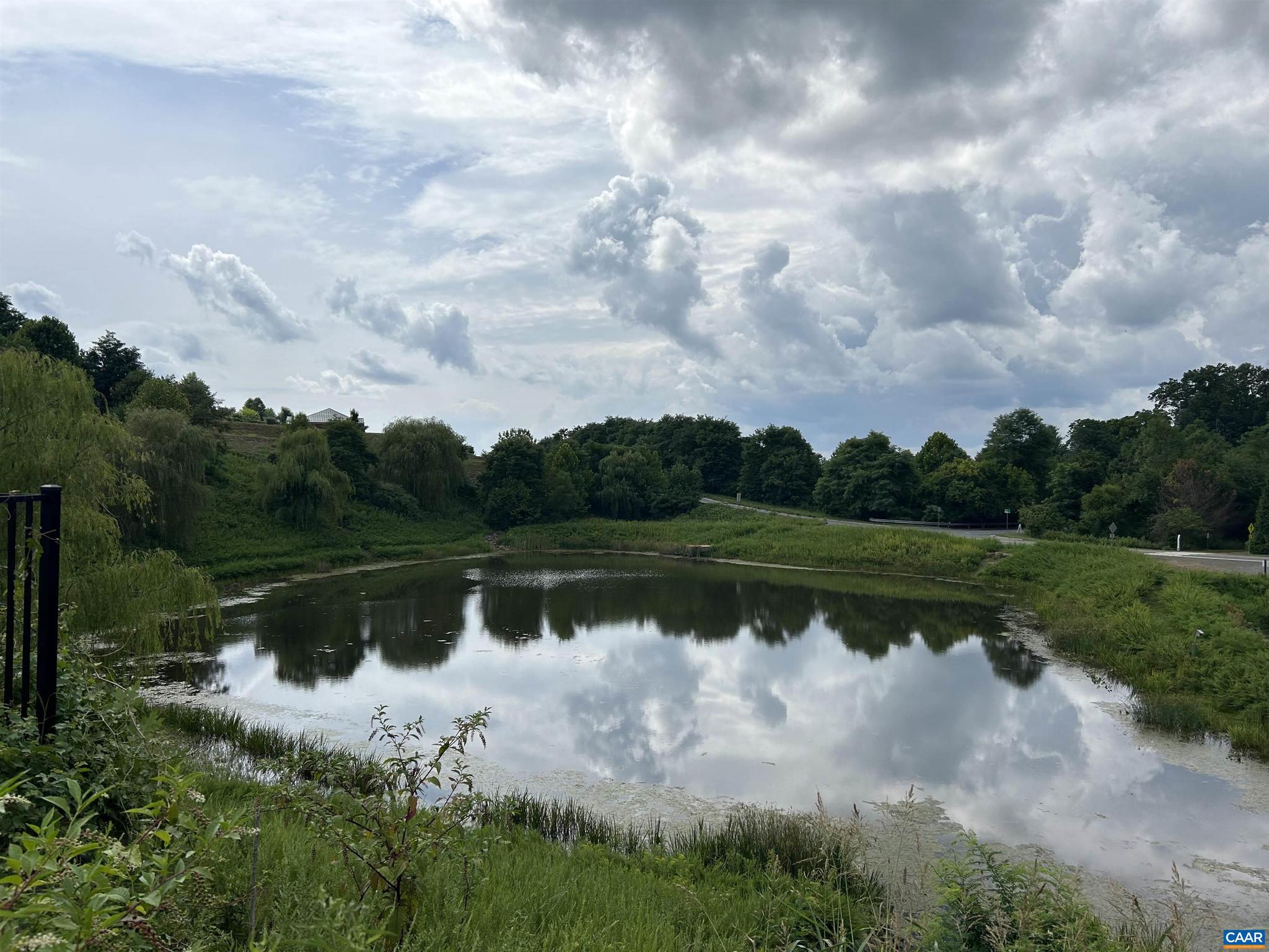 PAVILIONS AT PANTOPS - Residential