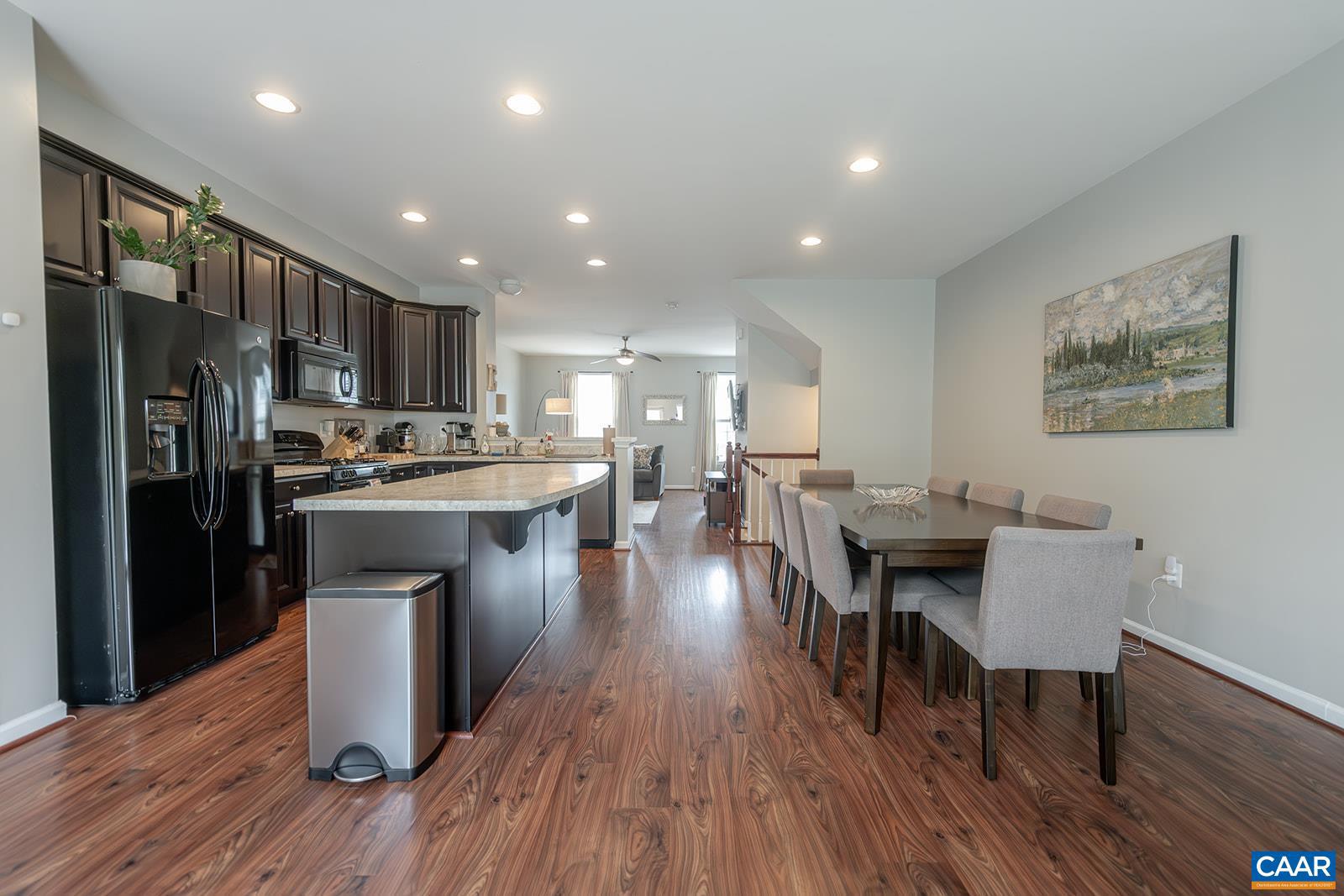 PAVILIONS AT PANTOPS - Residential