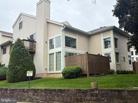 Townhouse For Sale - 444 Brown Briar Circle<br/> HORSHAM, PA 19044