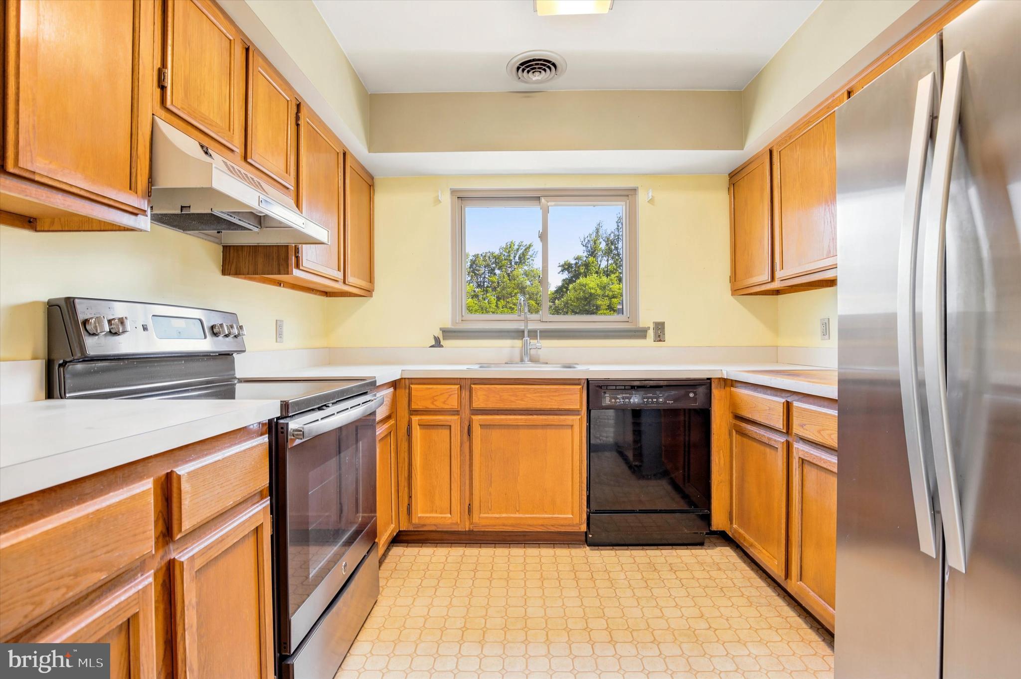 BROOKWOOD - Residential