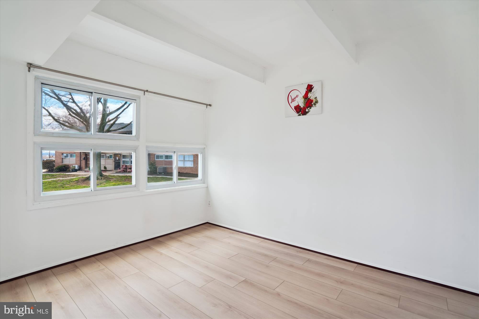 RIGGS HILL - Residential