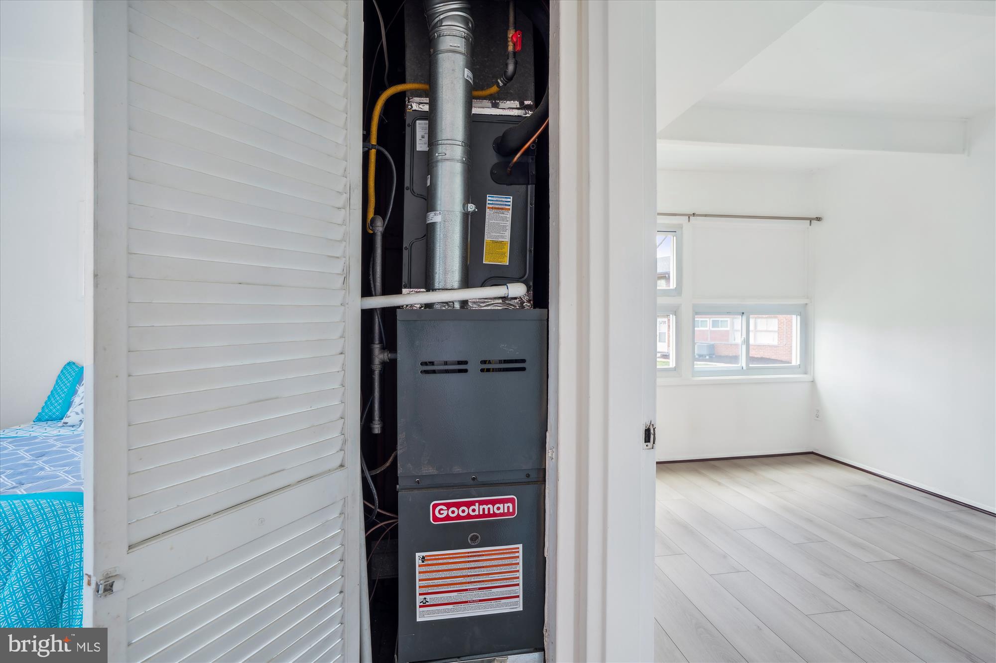 RIGGS HILL - Residential