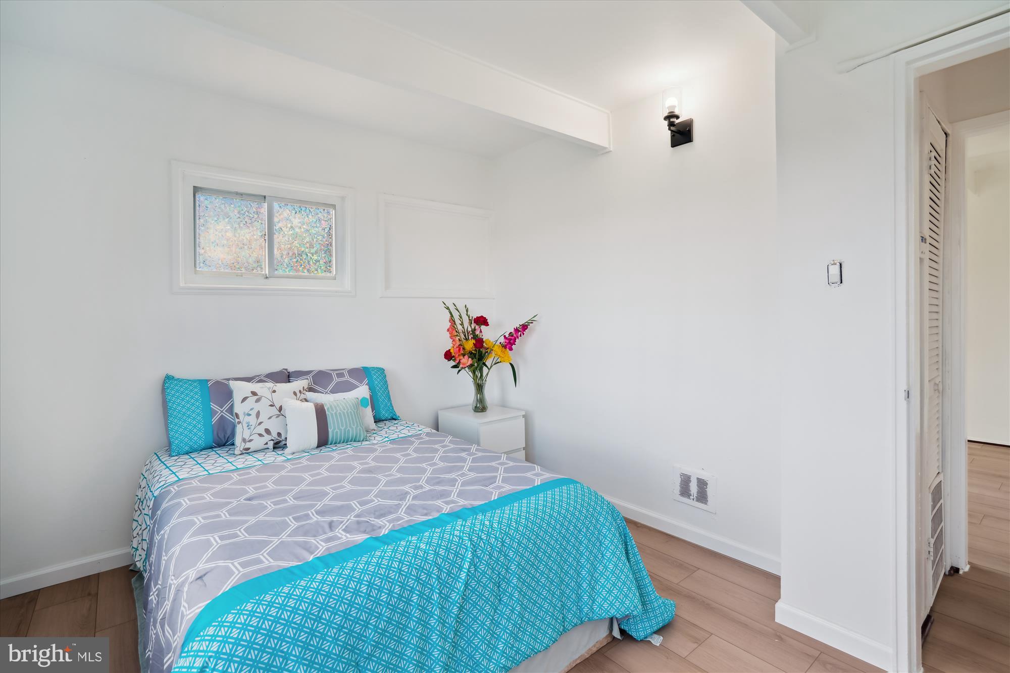 RIGGS HILL - Residential