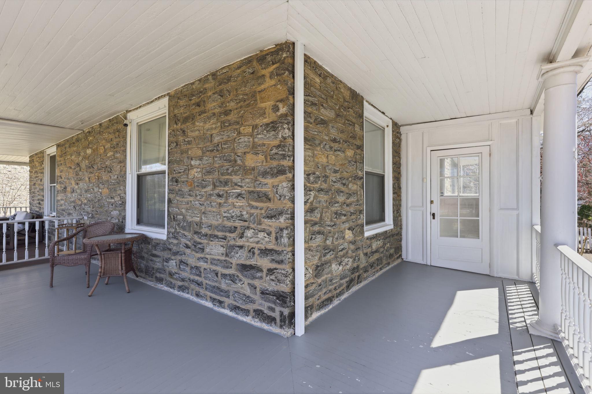 JENKINTOWN - Residential