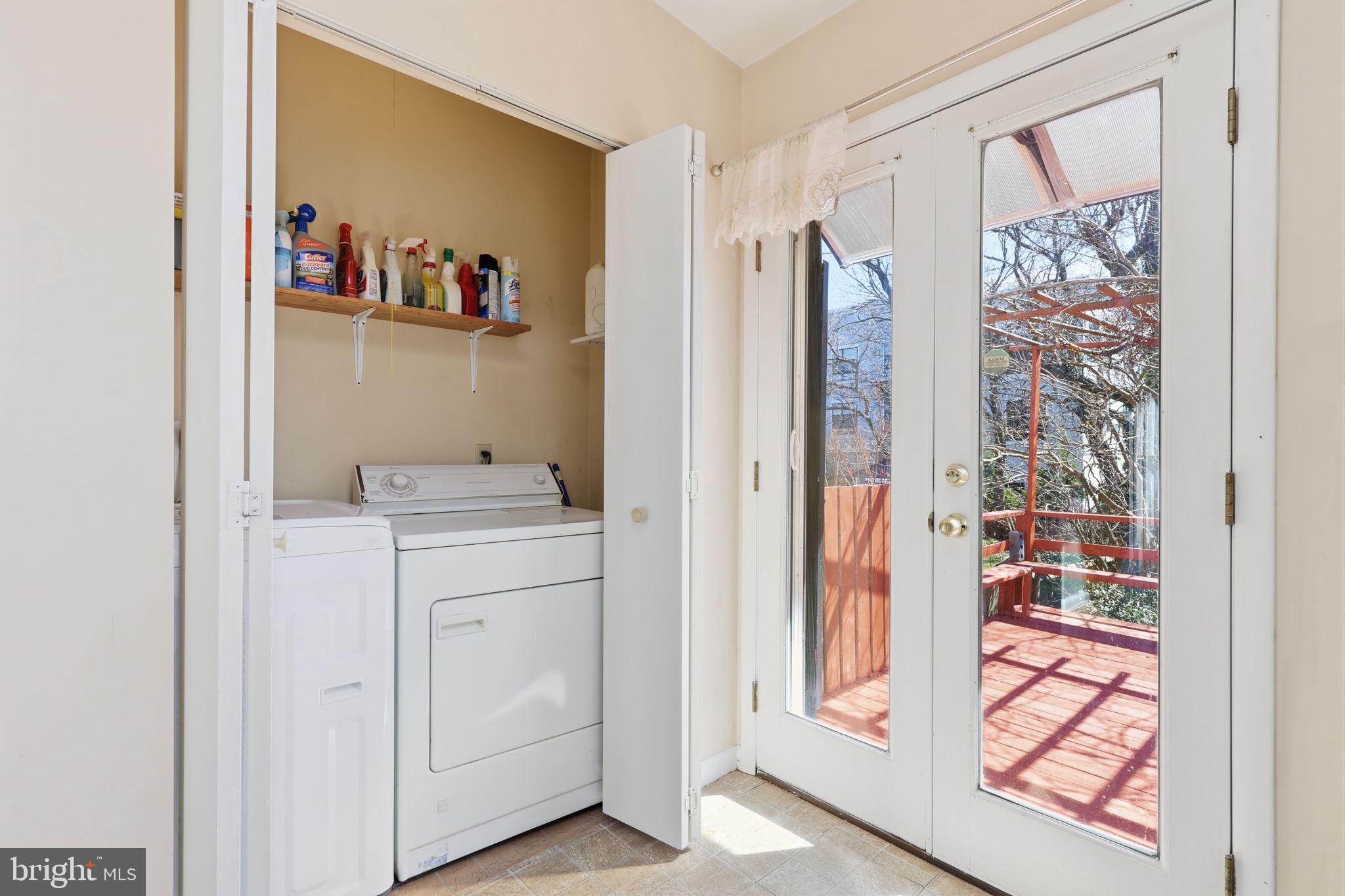 JENKINTOWN - Residential