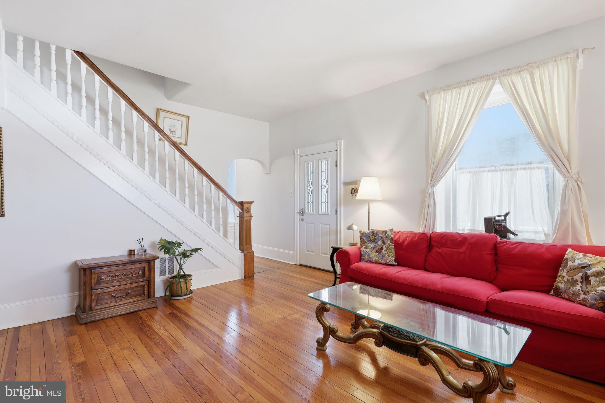 JENKINTOWN - Residential