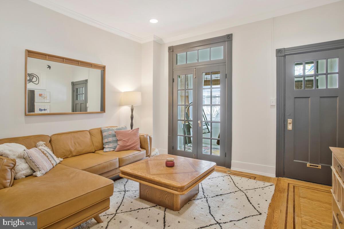 HAMPDEN HISTORIC DISTRICT - Residential