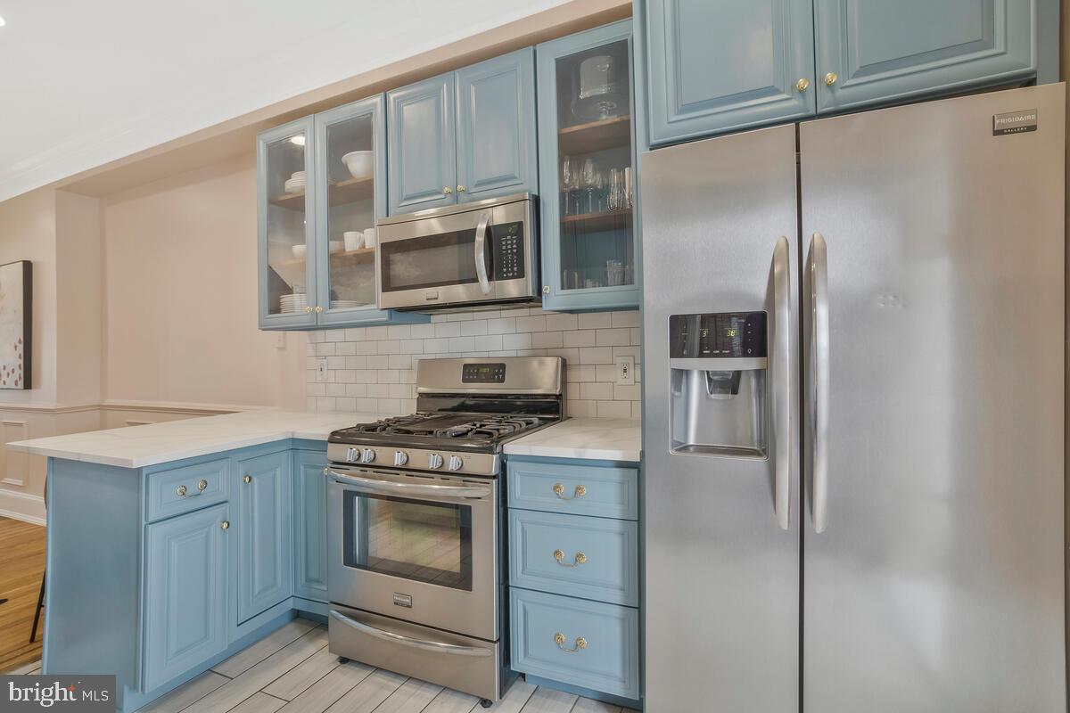 HAMPDEN HISTORIC DISTRICT - Residential