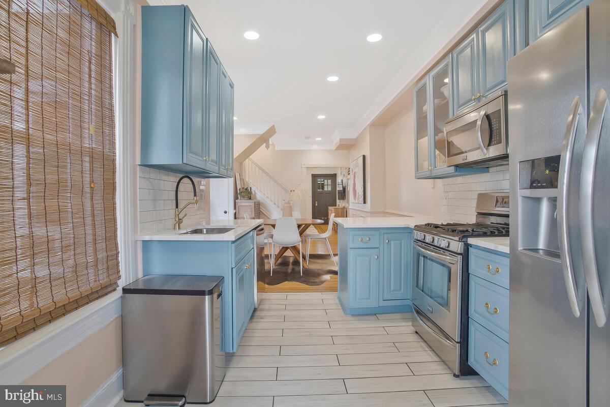 HAMPDEN HISTORIC DISTRICT - Residential