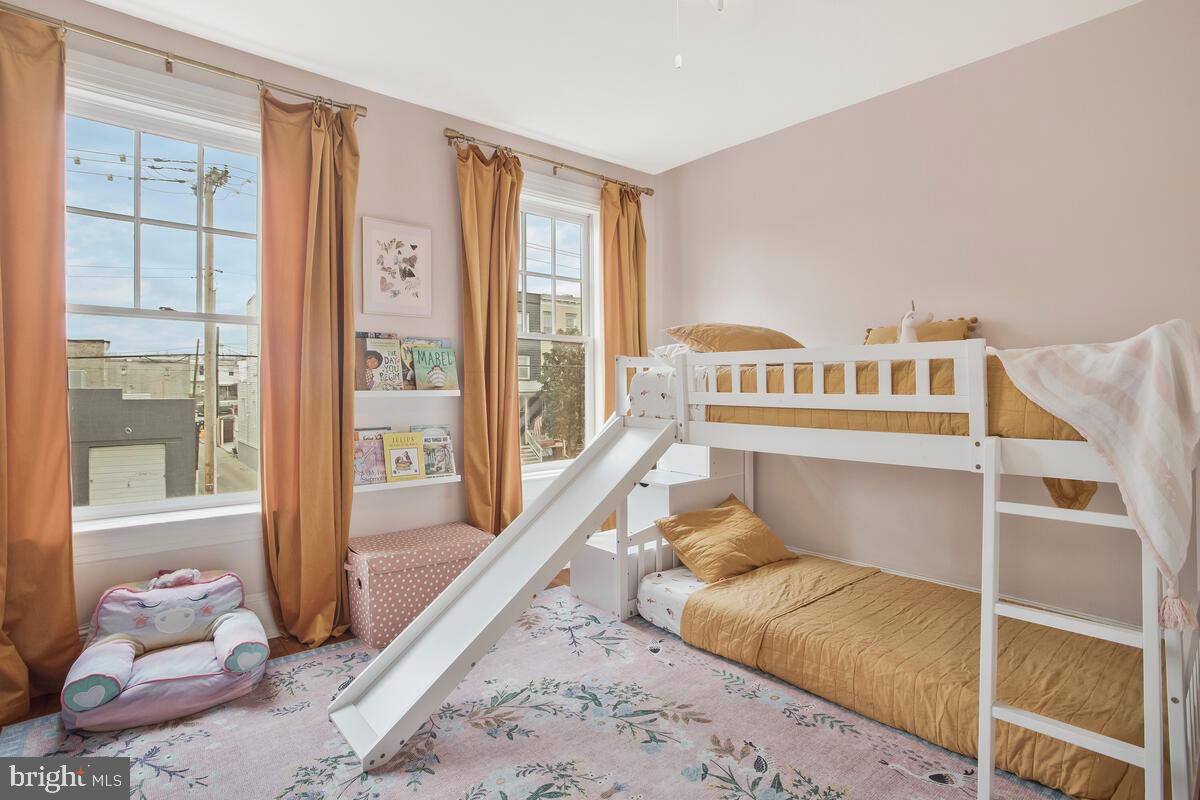 HAMPDEN HISTORIC DISTRICT - Residential