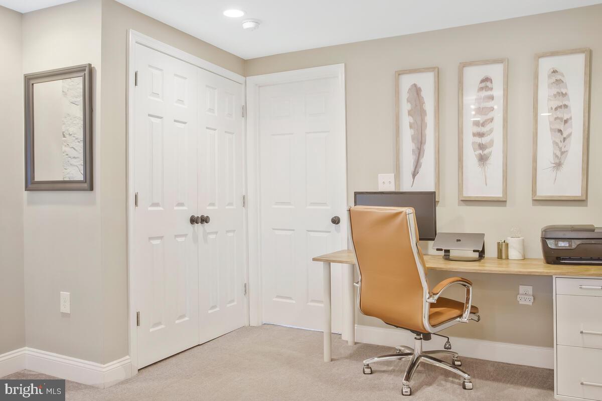 HAMPDEN HISTORIC DISTRICT - Residential