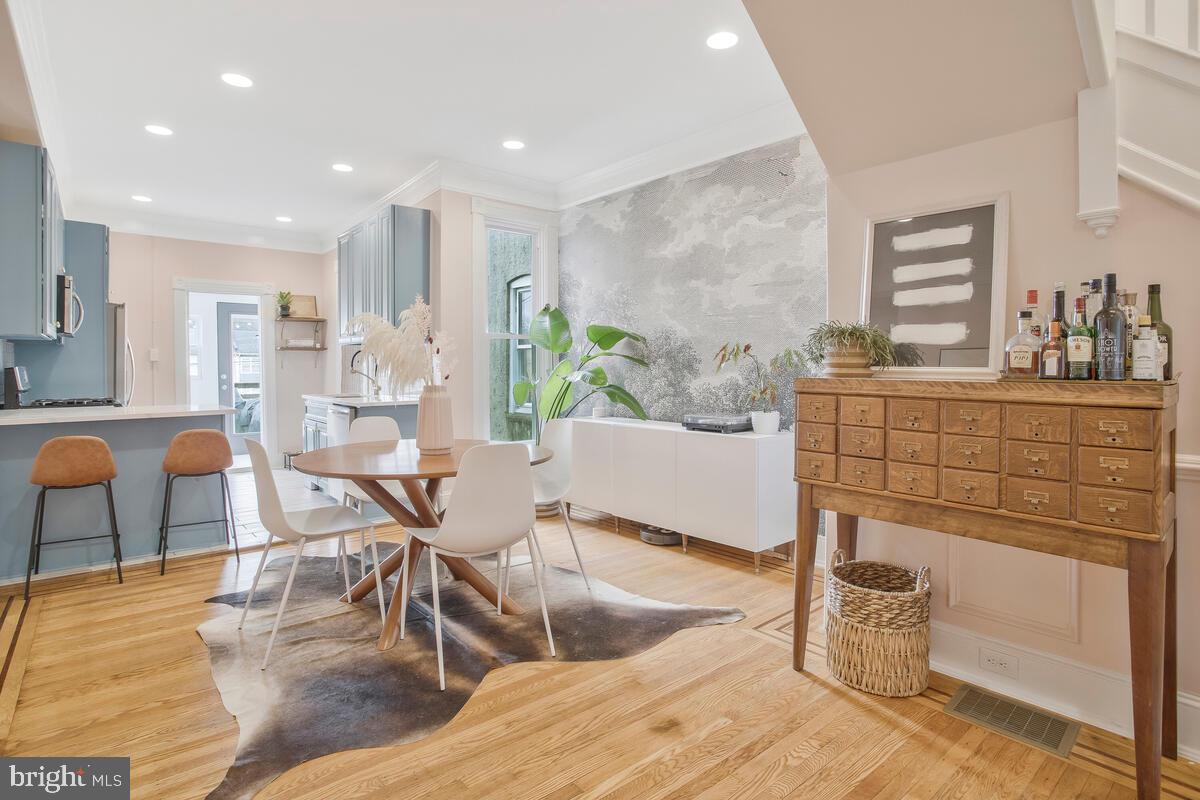 HAMPDEN HISTORIC DISTRICT - Residential