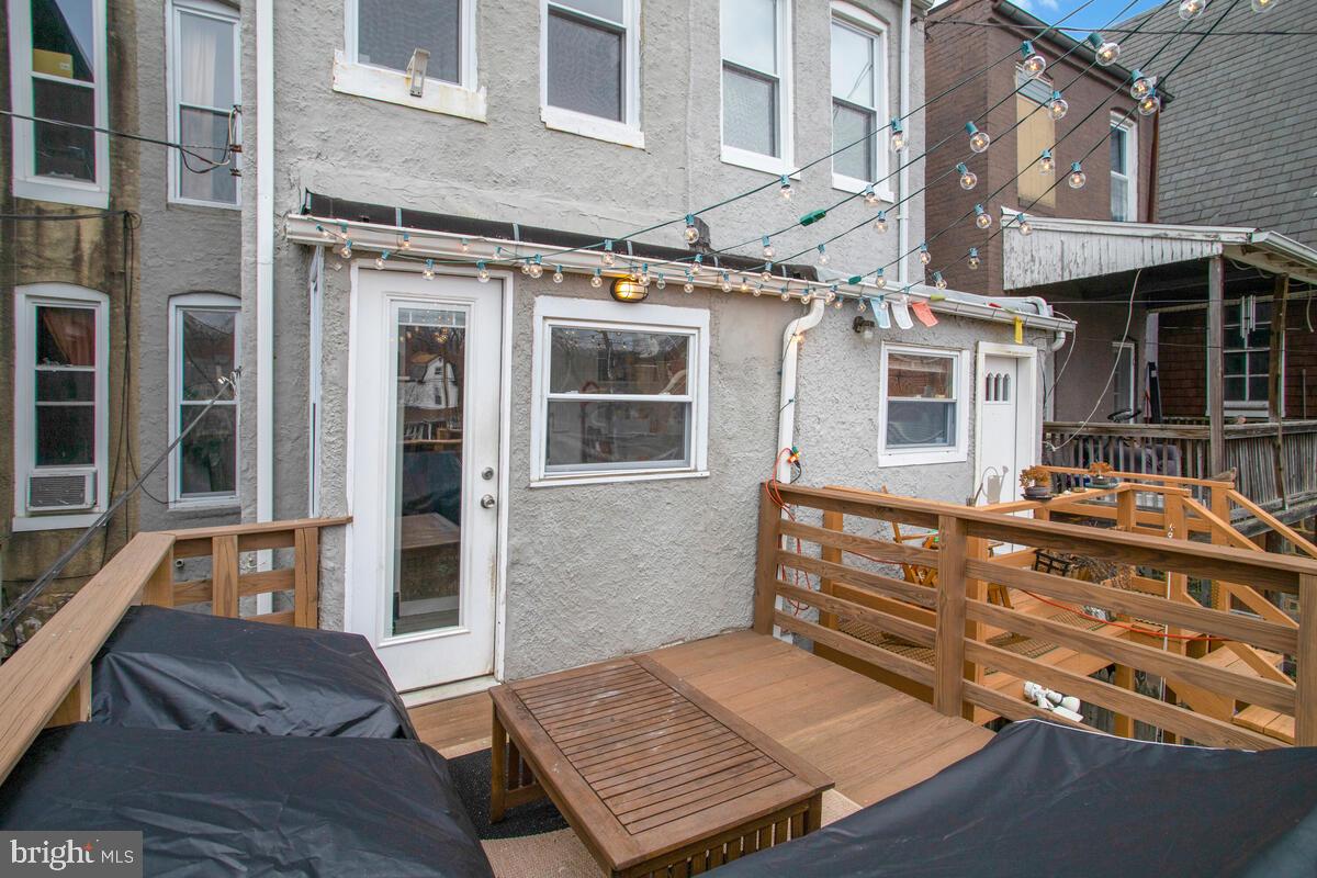 HAMPDEN HISTORIC DISTRICT - Residential