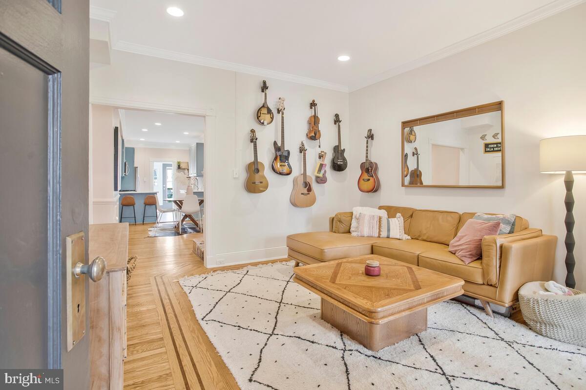 HAMPDEN HISTORIC DISTRICT - Residential